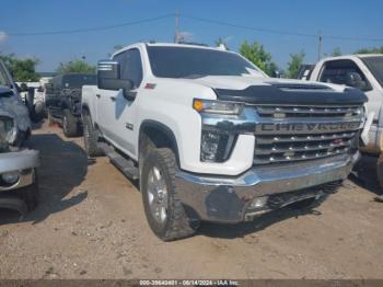  Salvage Chevrolet Silverado 2500