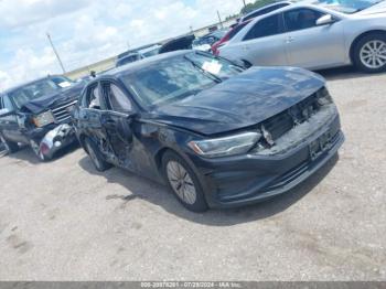  Salvage Volkswagen Jetta