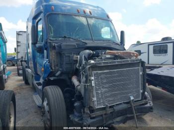  Salvage Freightliner Cascadia 125