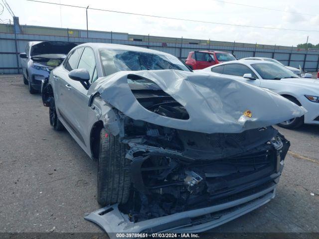  Salvage Porsche Macan