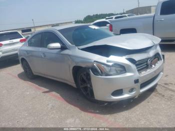  Salvage Nissan Maxima