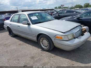  Salvage Ford Crown Victoria