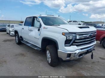  Salvage Chevrolet Silverado 2500