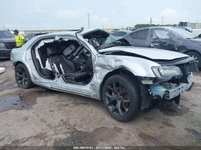  Salvage Chrysler 300