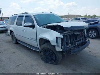  Salvage Chevrolet Suburban 1500