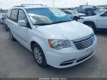  Salvage Chrysler Town & Country