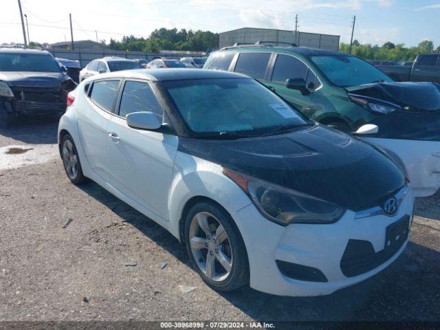  Salvage Hyundai VELOSTER