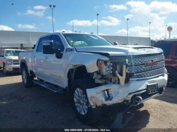  Salvage General Motors Sierra 3500HD