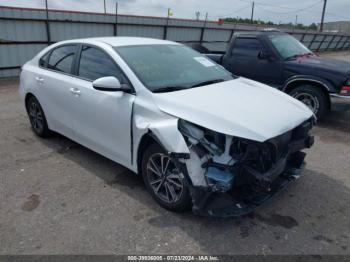  Salvage Kia Forte