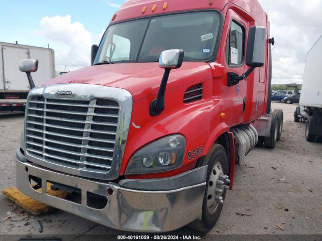  Salvage Freightliner Cascadia 113