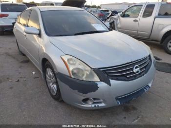  Salvage Nissan Altima