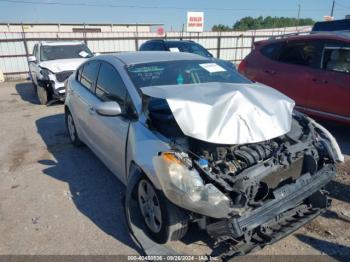  Salvage Kia Forte