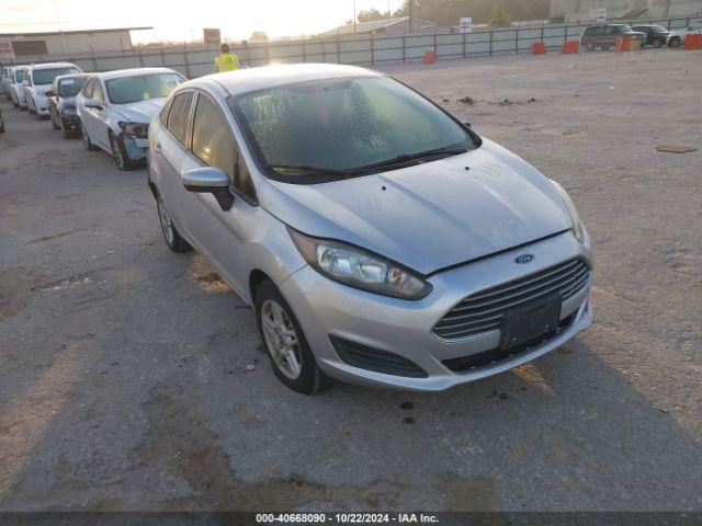  Salvage Ford Fiesta