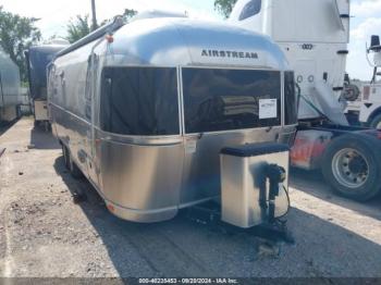  Salvage Airstream Flying Cloud