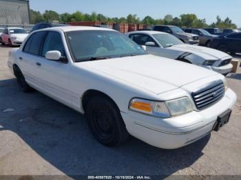  Salvage Ford Crown Victoria