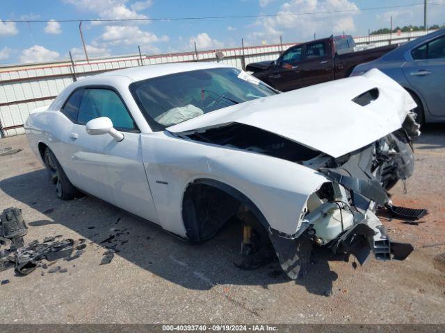  Salvage Dodge Challenger