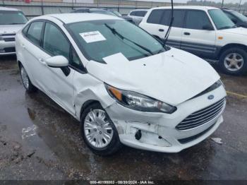  Salvage Ford Fiesta