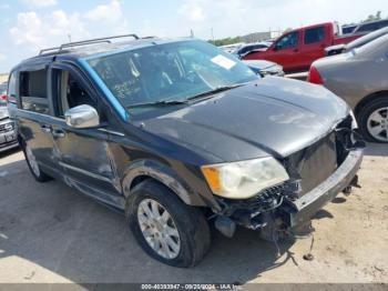  Salvage Chrysler Town & Country