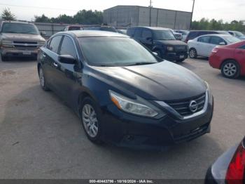  Salvage Nissan Altima