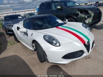  Salvage Alfa Romeo 4C