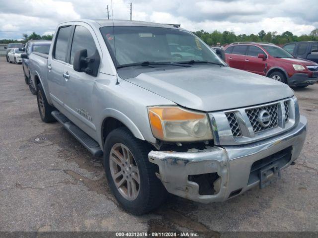  Salvage Nissan Titan