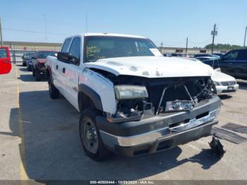  Salvage Chevrolet Silverado 2500