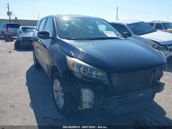  Salvage Kia Sorento