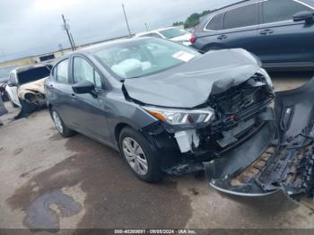  Salvage Nissan Versa