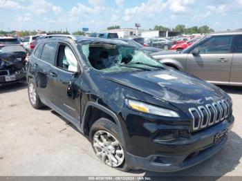  Salvage Jeep Cherokee