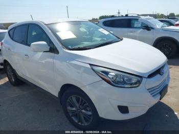  Salvage Hyundai TUCSON