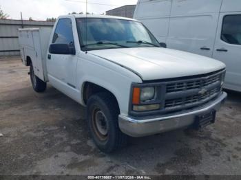  Salvage Chevrolet C2500 Chassis