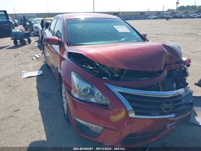  Salvage Nissan Altima