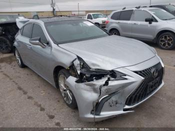  Salvage Lexus Es