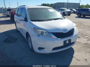  Salvage Toyota Sienna