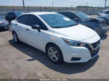  Salvage Nissan Versa