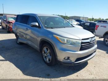  Salvage Toyota Highlander