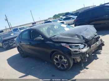  Salvage Kia Forte