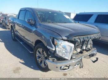  Salvage Nissan Titan