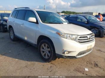  Salvage Toyota Highlander