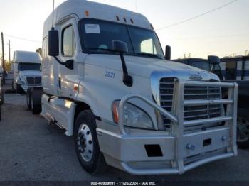  Salvage Freightliner Cascadia 125