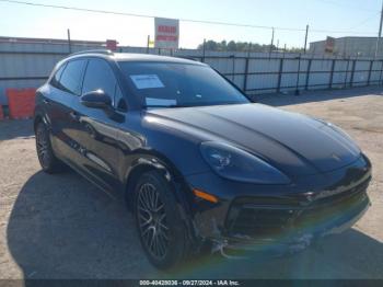  Salvage Porsche Cayenne