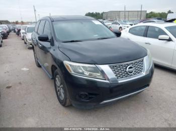  Salvage Nissan Pathfinder