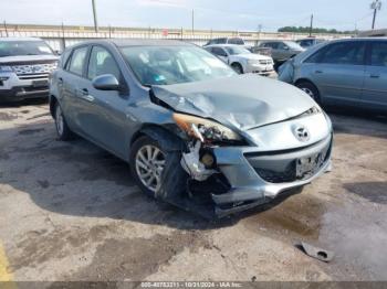  Salvage Mazda Mazda3