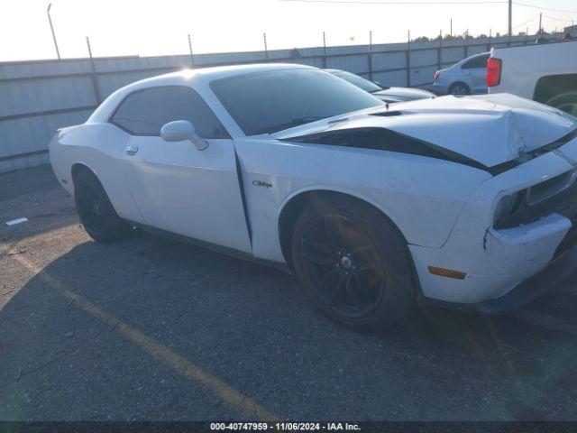  Salvage Dodge Challenger