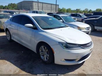  Salvage Chrysler 200