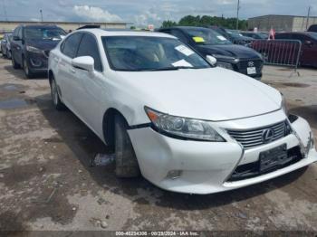  Salvage Lexus Es