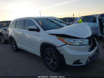  Salvage Toyota Highlander