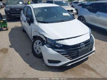  Salvage Nissan Versa