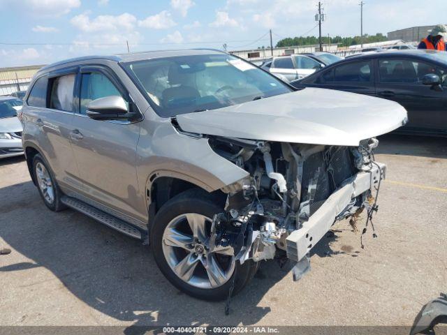  Salvage Toyota Highlander