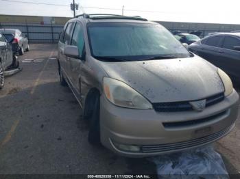  Salvage Toyota Sienna